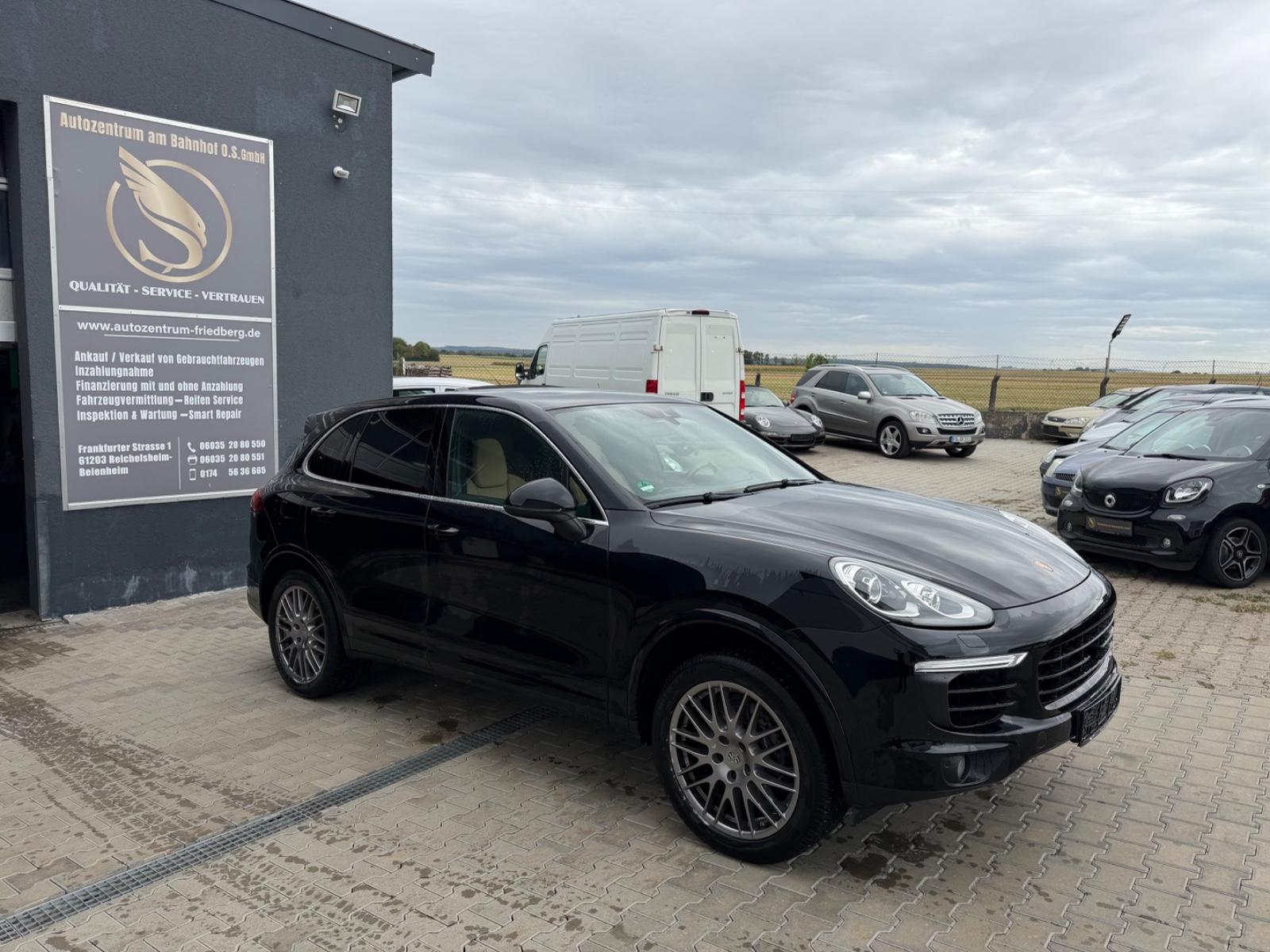 Porsche Cayenne Diesel 3.0d * PANORAMA* NAVI* 20 ZOLL*