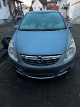 Opel Corsa mit Anhängerkupplung Bj. 2009 - Opel Corsa aus 2009: Bj