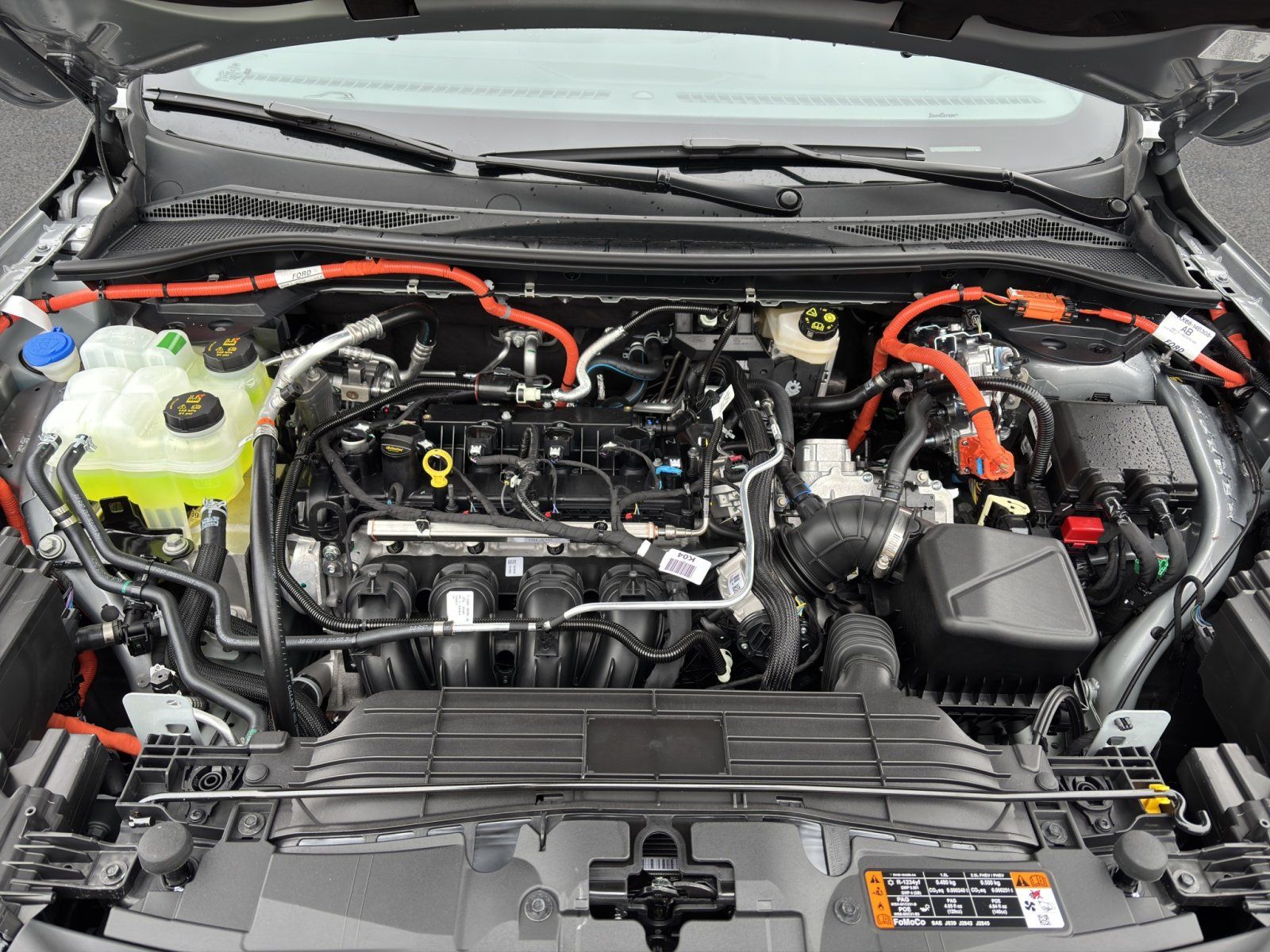 Fahrzeugabbildung Ford Kuga 2.5 PHEV Plug-In Hybrid ST-Line X