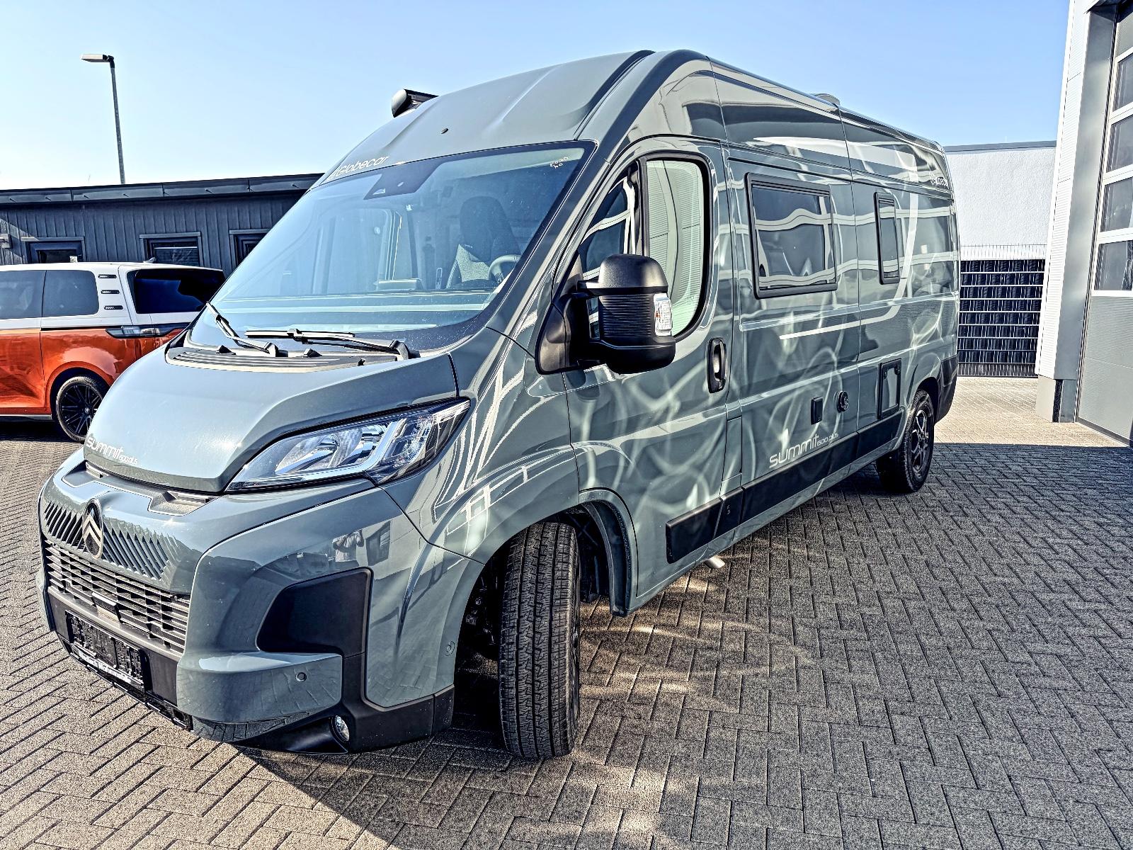 Pössl summit 600 PLUS VOLL-Ausstattung