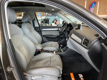 Audi Q3 Sport *Klima*Navigation*AHK*