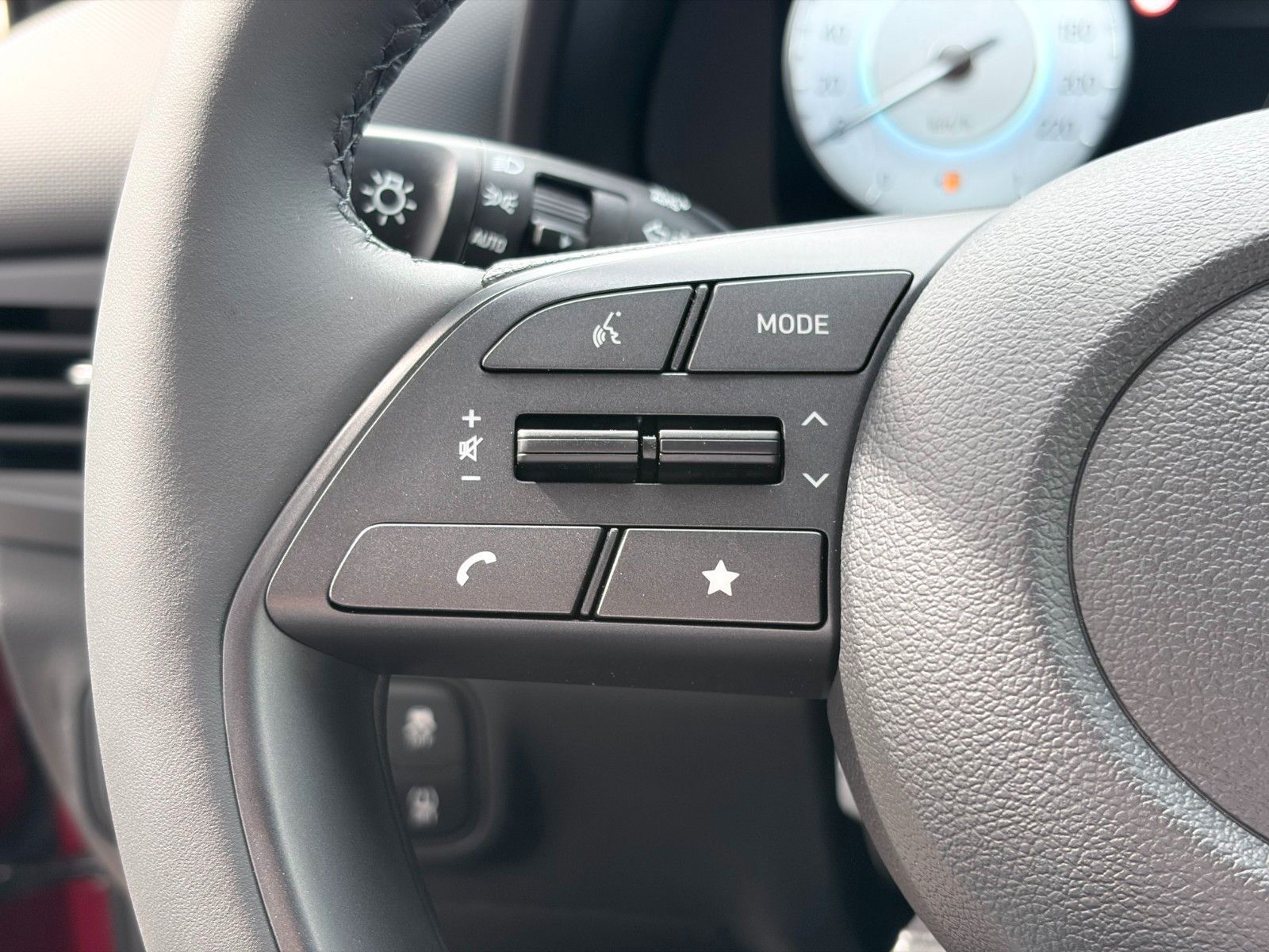 Fahrzeugabbildung Hyundai i20 1.0 T-GDI Prime Kamera,LED,Navi,SHZ,Keyless