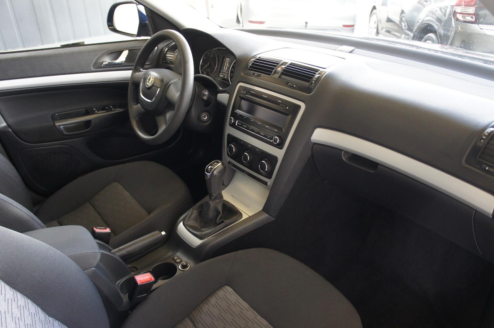 Skoda Octavia 2012 — photo 14