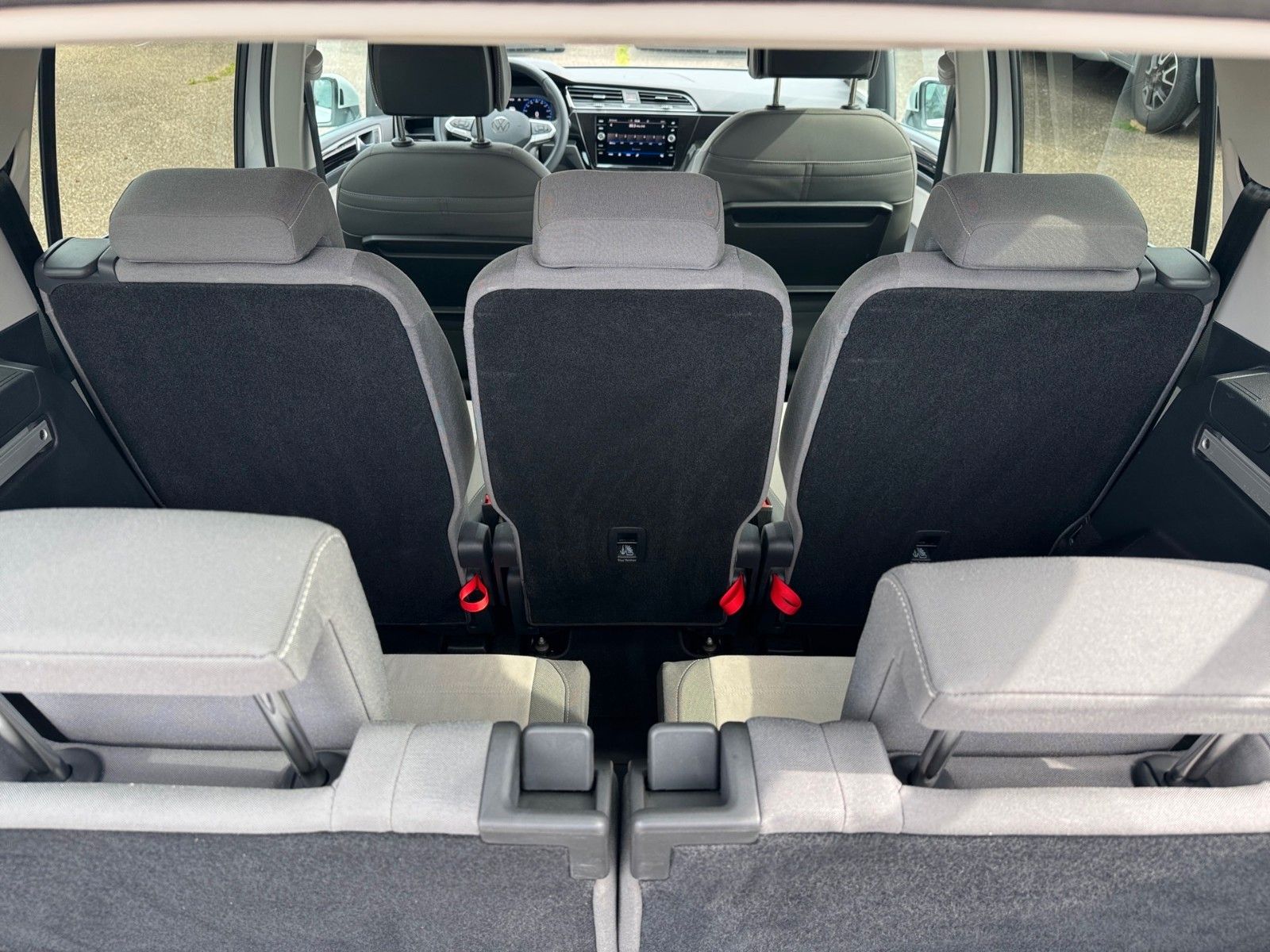 Fahrzeugabbildung Volkswagen Touran Highline 2.0 TDI