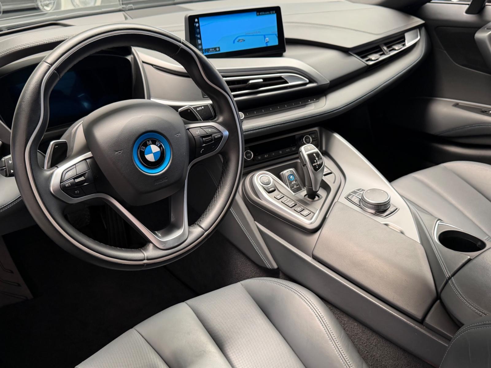 BMW i8 Coupe/Navi/Cam/Vollleder/Standheizung/360°