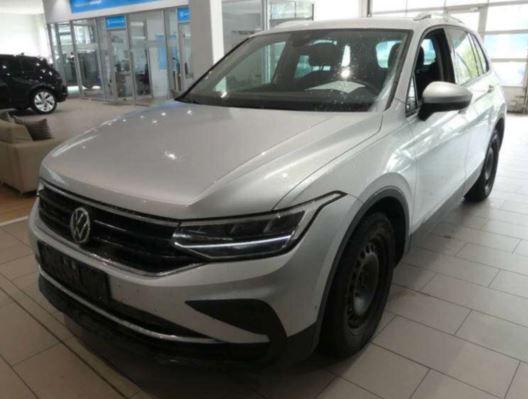 Volkswagen Tiguan 1.5 TSI Active AHK LED Navi RFK ACC AHK