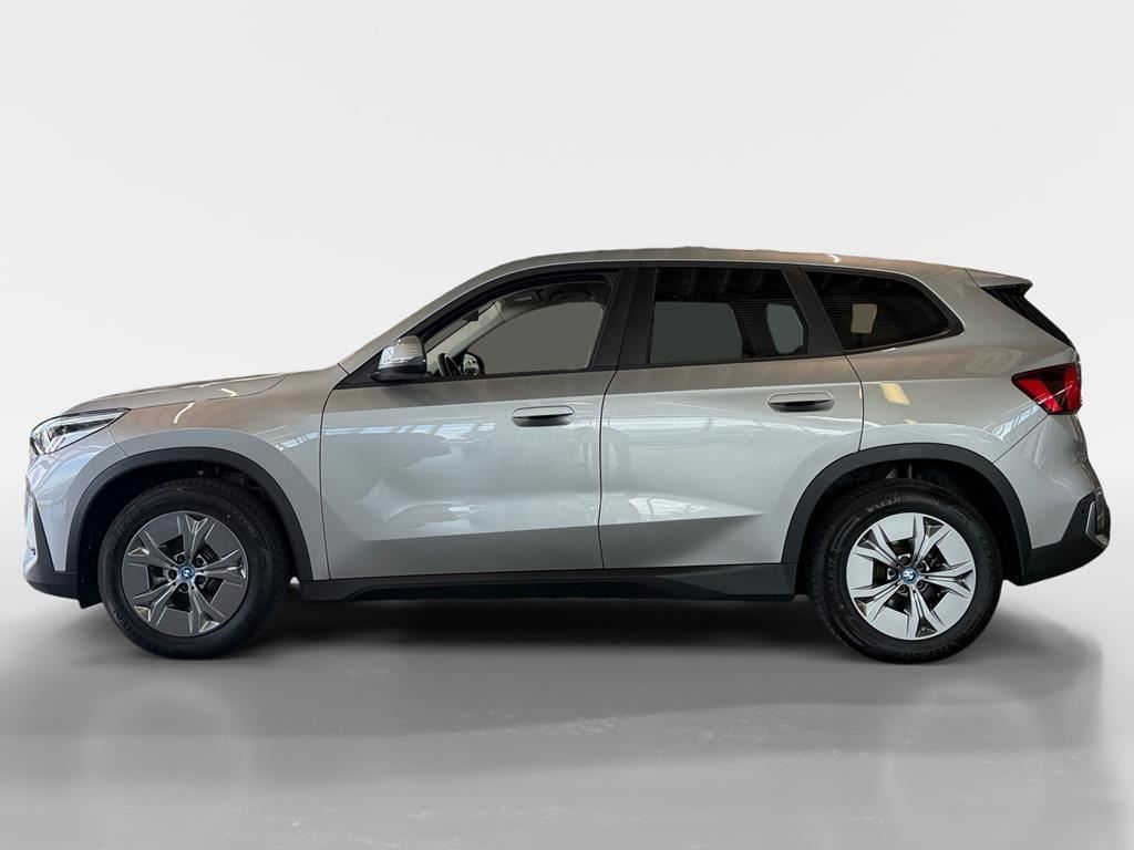 BMW iX1 eDrive20 SHZ+DAB+LED+Navi+RFK+ foto 4