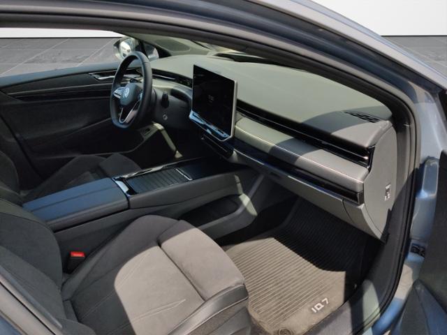 Volkswagen ID.7 Tourer +PRO+IQ LIGHT+AHK+INTERIEUR+EXTERIEU
