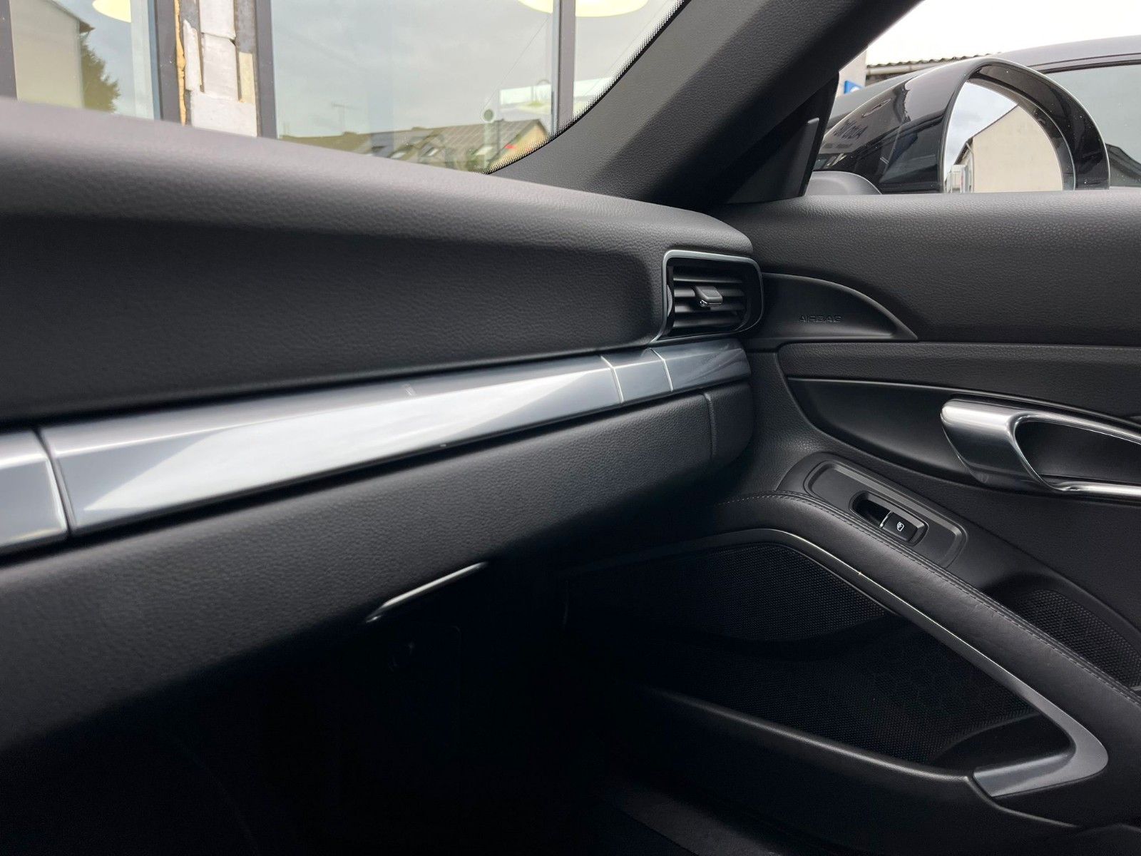 Fahrzeugabbildung Porsche 911 (991.2) Carrera 3.0 Coupe*RS-Spyder 20"*PDC*