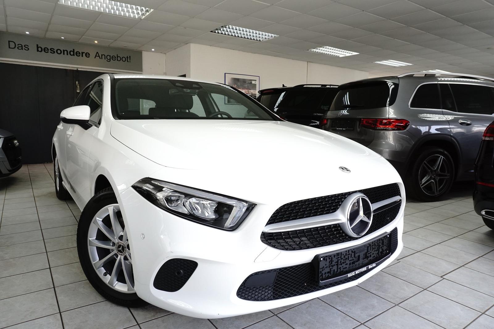 Mercedes-Benz A 220 4Matic MBUX TOTW. WIDESCREEN 1. HAND 14tkm