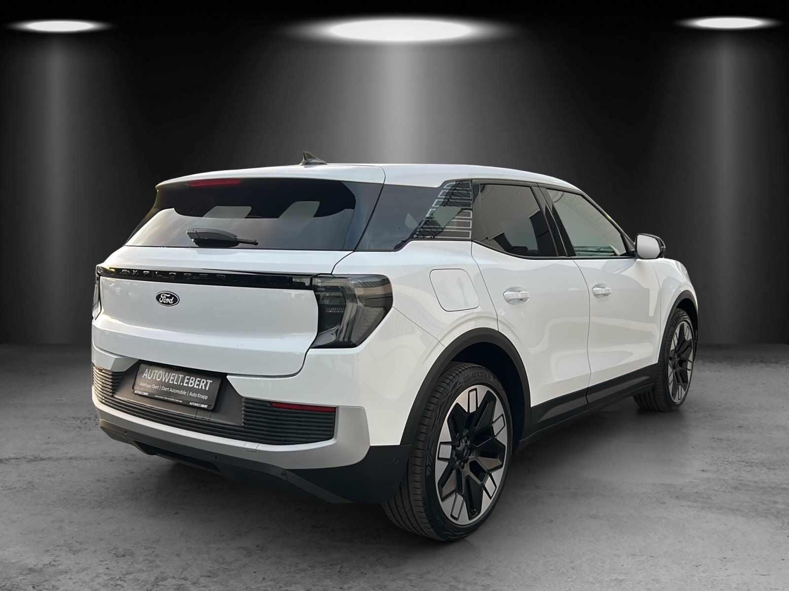 Fahrzeugabbildung Ford Explorer Premium AWD Aut./LED/ACC/360°/AHK/PANO/