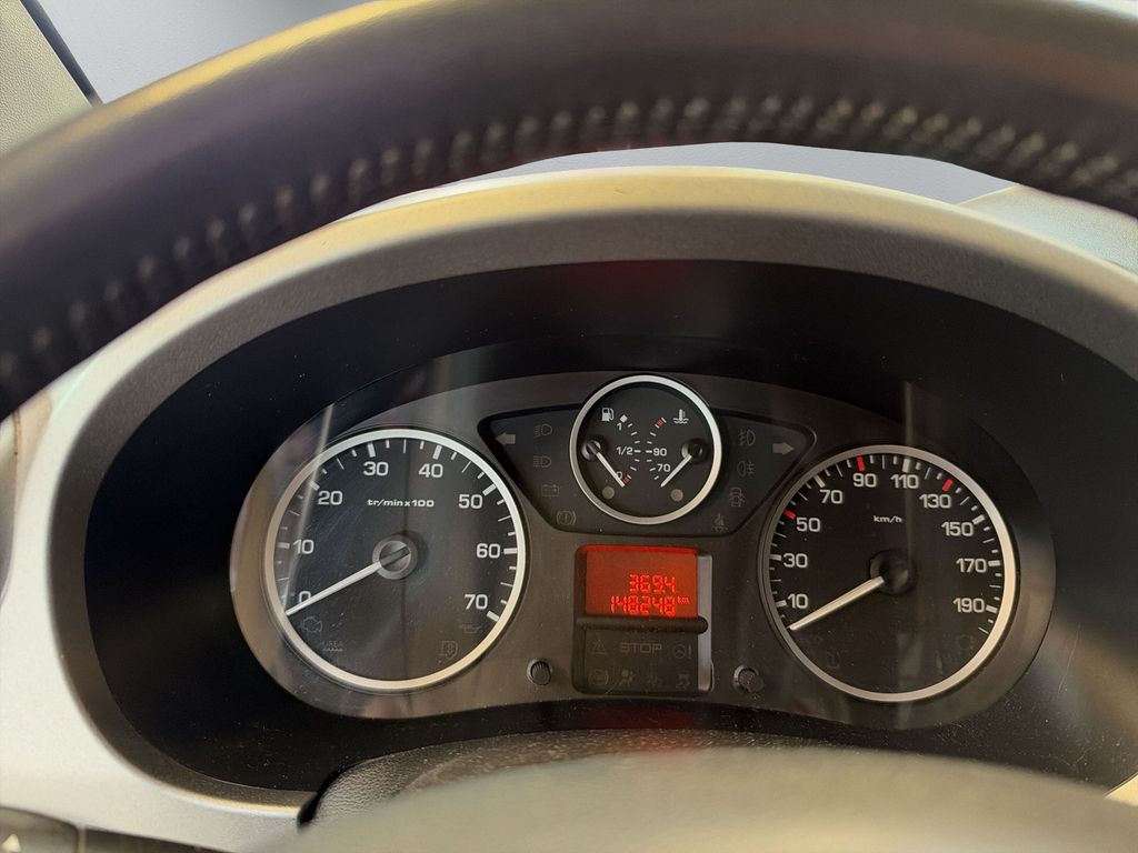 Peugeot Partner Tepee PDC-Klima-Behinderten Umbau mit Fe – Bild 13 von 16