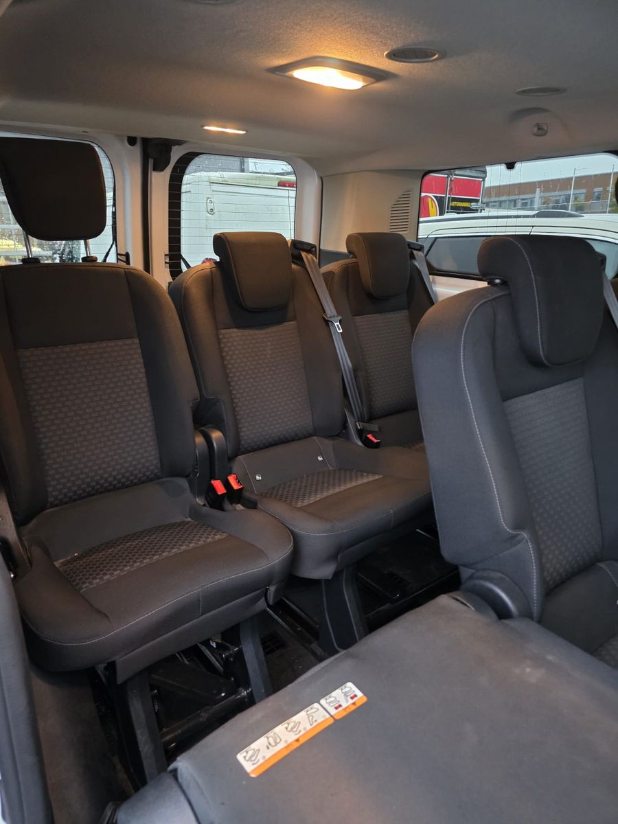 Fahrzeugabbildung Ford Transit/Tourneo CustomKombi 320 L1 Trend