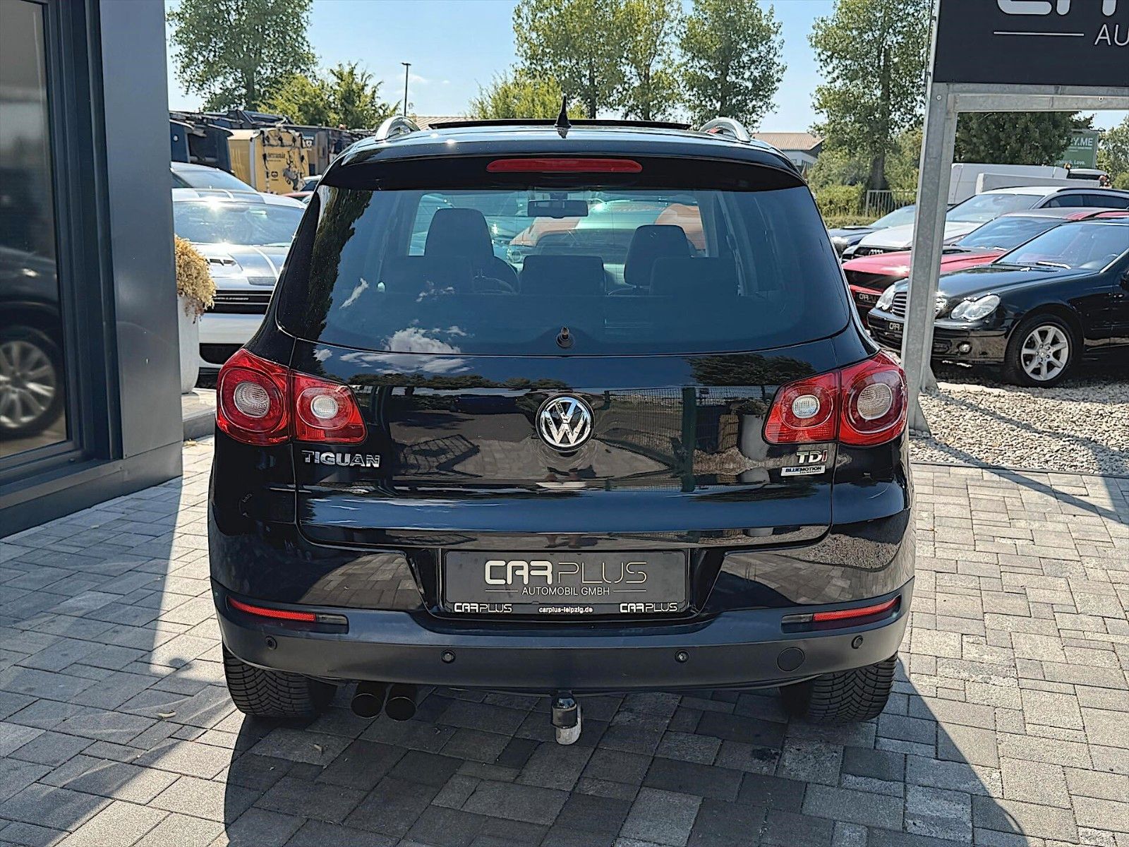 Fahrzeugabbildung Volkswagen Tiguan Sport & Style 4Motion *Pano*AHK*Klima*