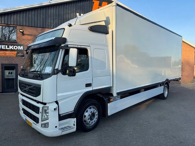 Volvo FM 370 4X2 7.7M 57m3 Koffer Rollenbet AHK Slaapc