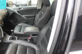 Volkswagen Tiguan 2.0 TDI 4Motion*P-Dach*Leder*AHK*Navi* - gebrauchte Volkswagen Tiguan aus dem Jahr 2008