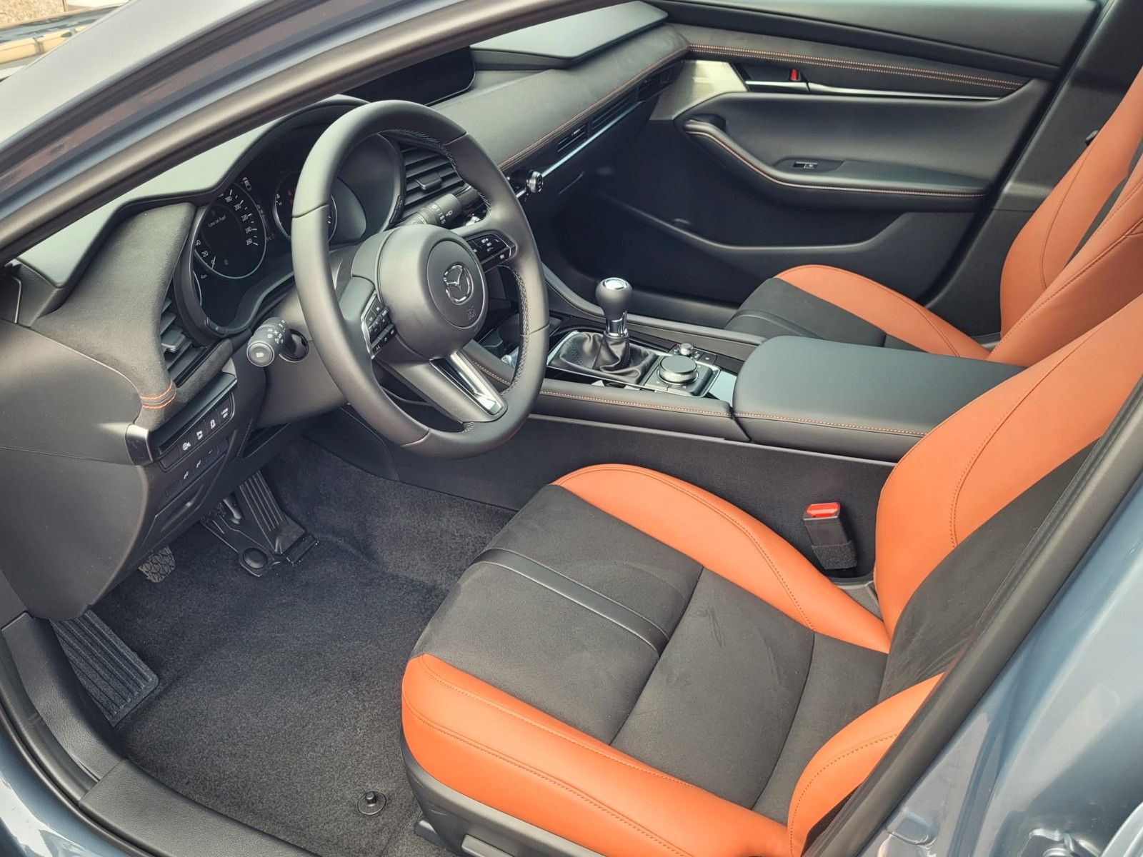 Mazda 3 (06/2026, Benzin)
