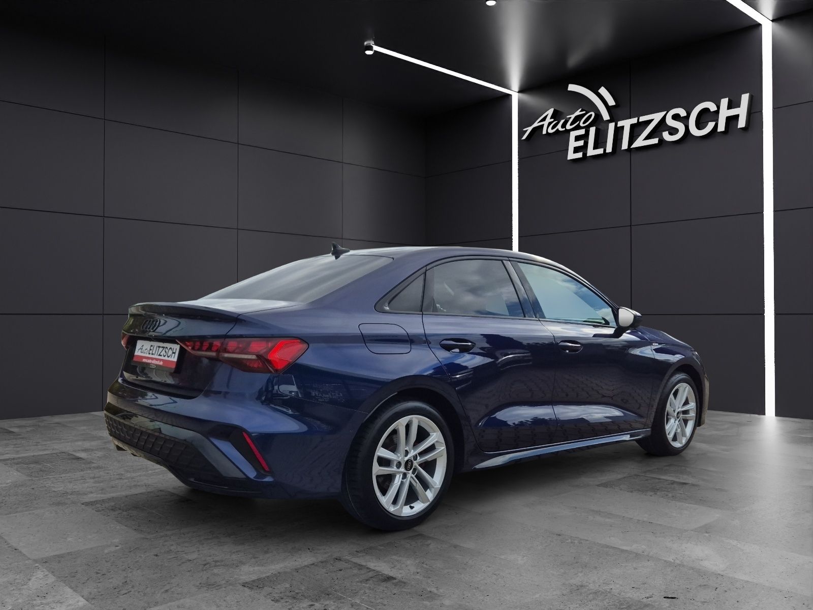 Fahrzeugabbildung Audi A3 Limousine 35 TDI S-line S tronic Standhzg LED