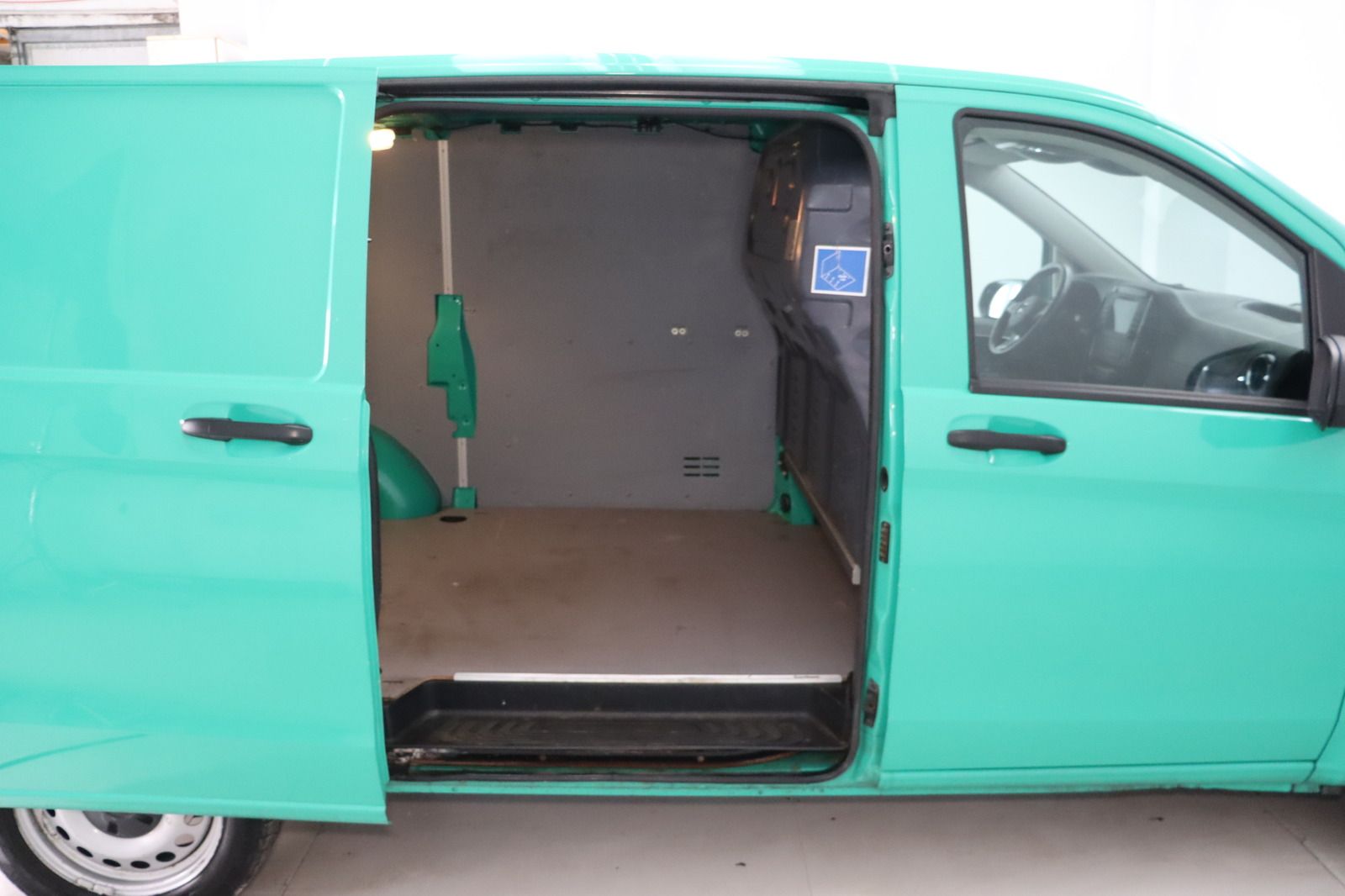 Fahrzeugabbildung Mercedes-Benz Vito Kasten 119 CDI 1. Hand LED Navi