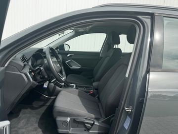 Audi Q3 - 11