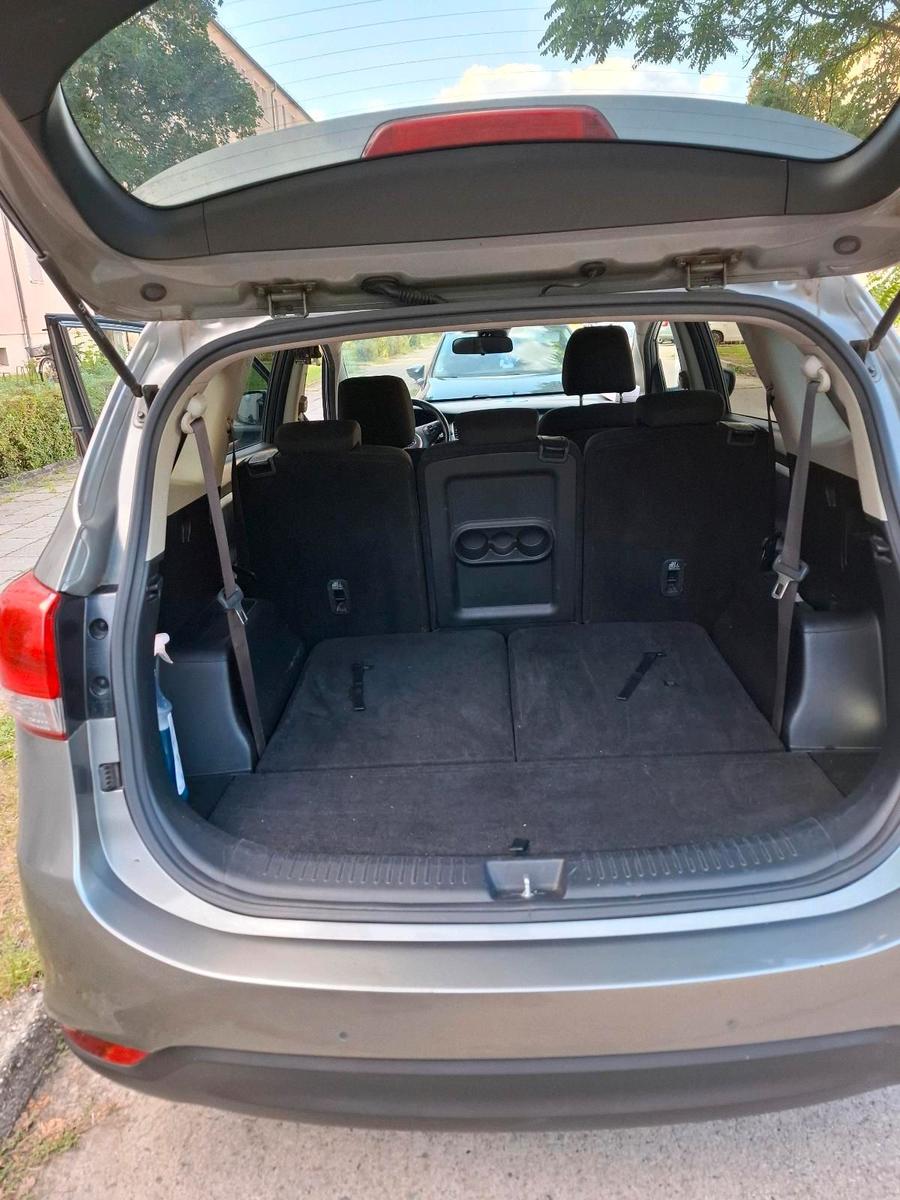 Opel Astra 2013 — photo 7