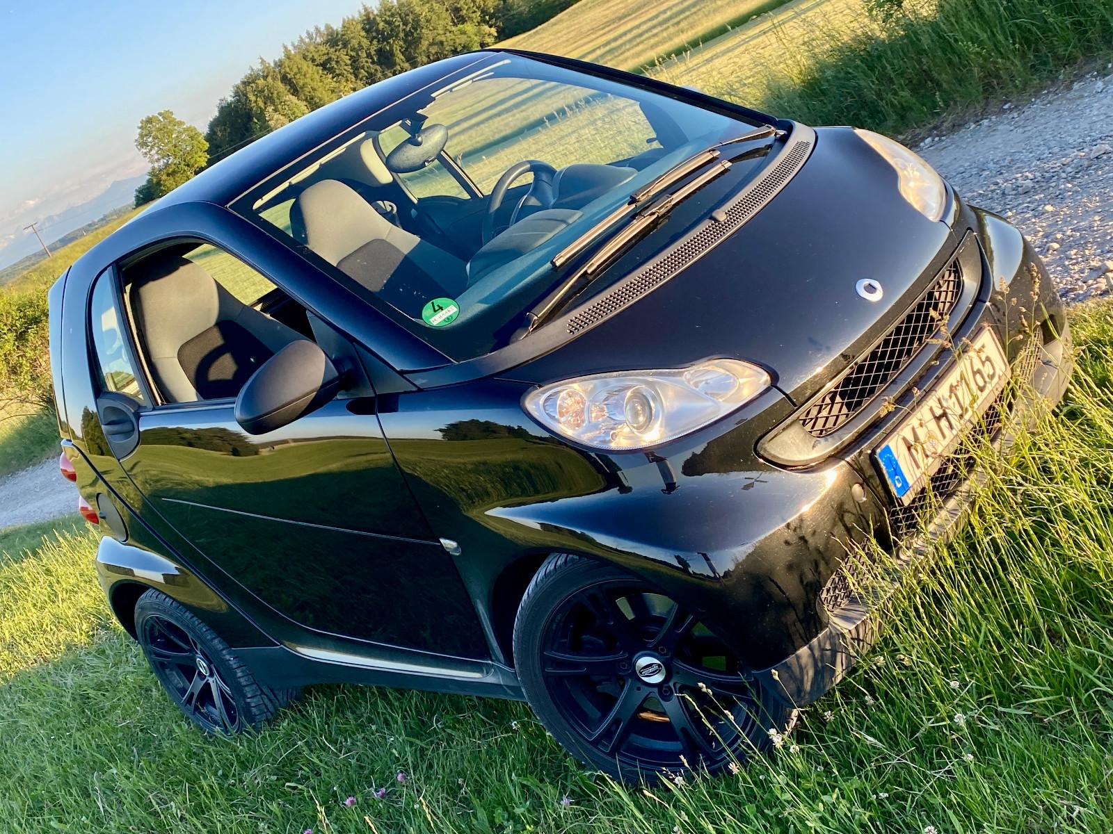 Smart ForTwo 52 kW AUTOMATIK*GLASDACH*KLIMA*1a-FZG.*