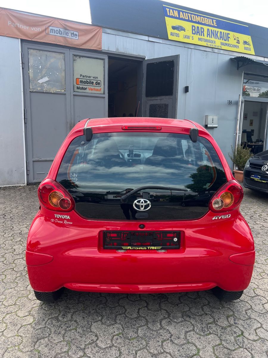 Fahrzeugabbildung Toyota Aygo AYGO *TÜV & ÖLWECHSEL NEU*