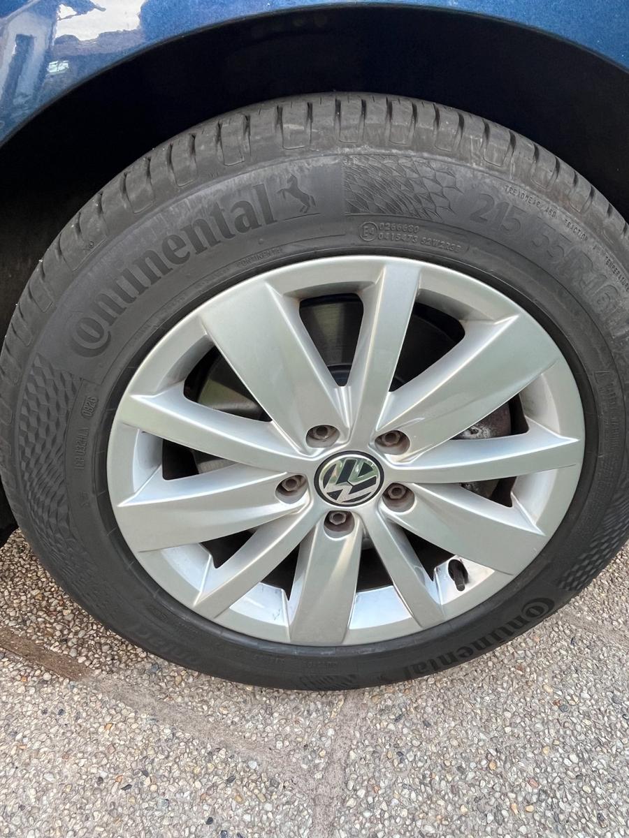 Volkswagen Passat 2012 — photo 5