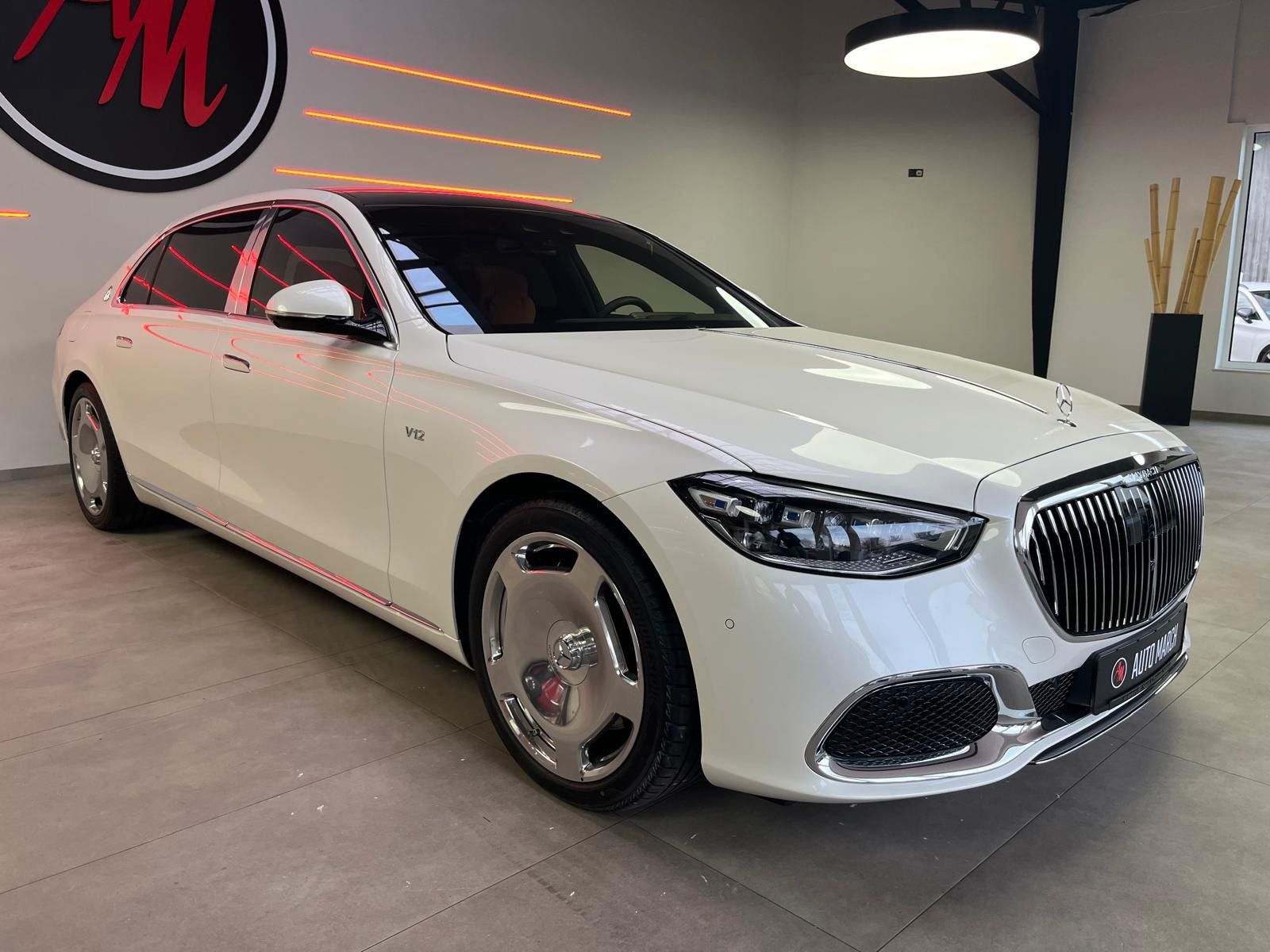 Fahrzeugabbildung Maybach S 680 Maybach 4Matic | High End Interior |
