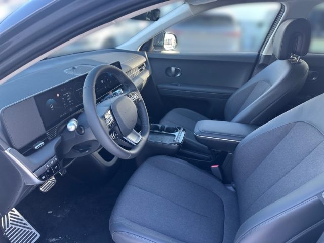 Fahrzeugabbildung Hyundai IONIQ 5 Techniq Elektro 4WD Park-Paket+Lagerfahr