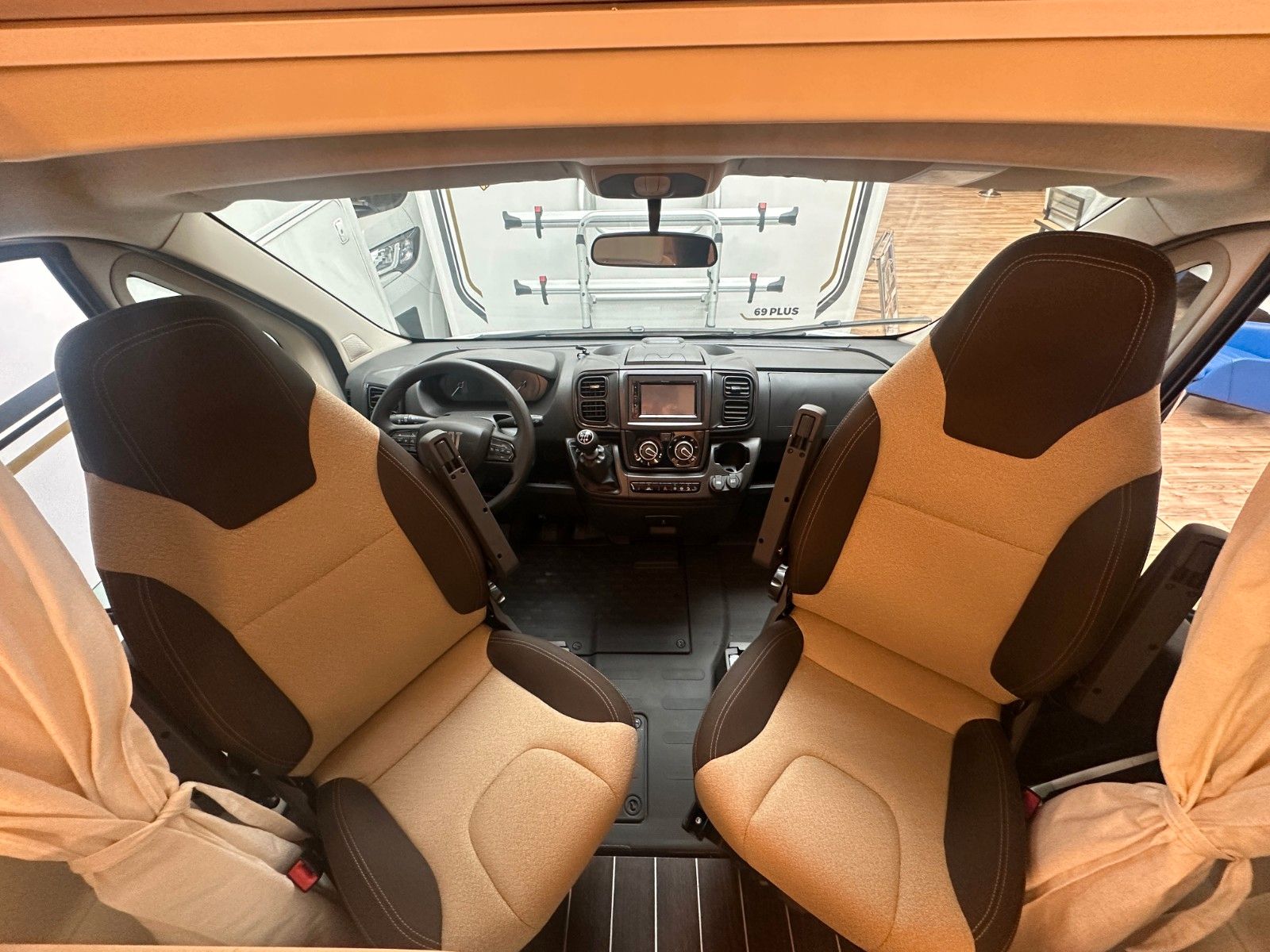 Fahrzeugabbildung XGO Dynamic 22P AUTOMATIK ALL IN SPRING SALE