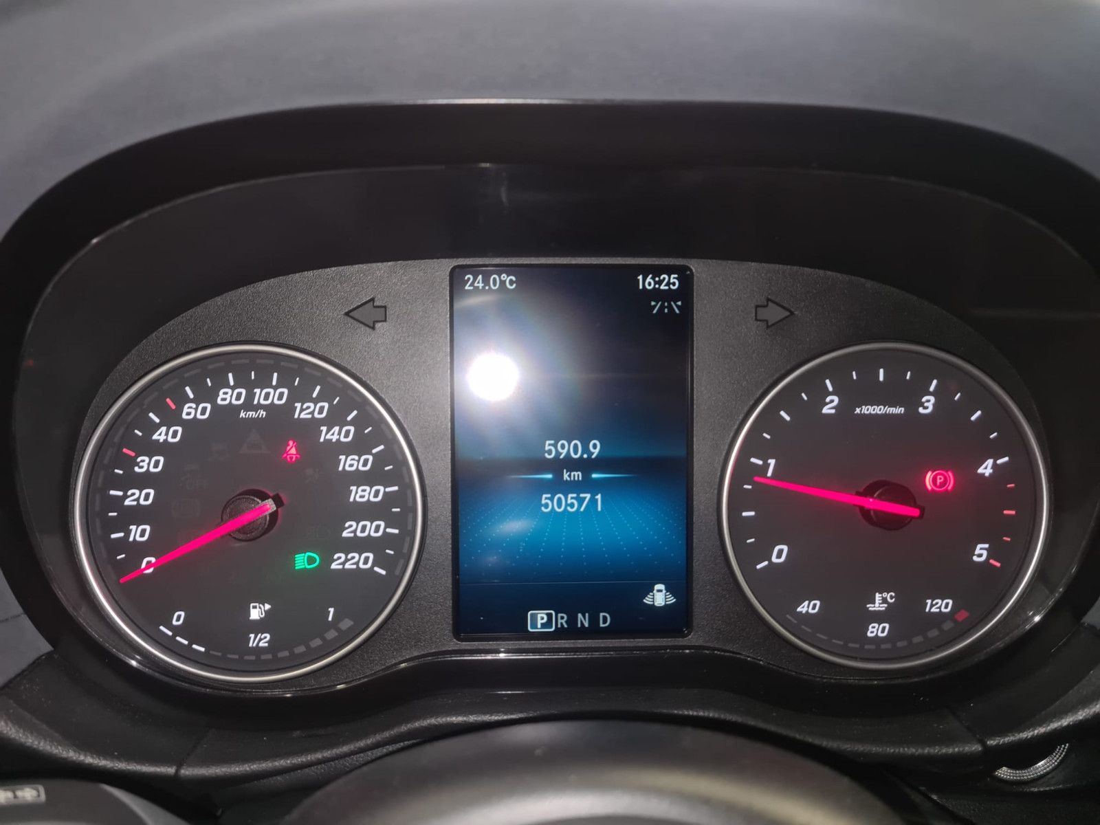 Fahrzeugabbildung Mercedes-Benz T180d / KLIMA / KAMERA