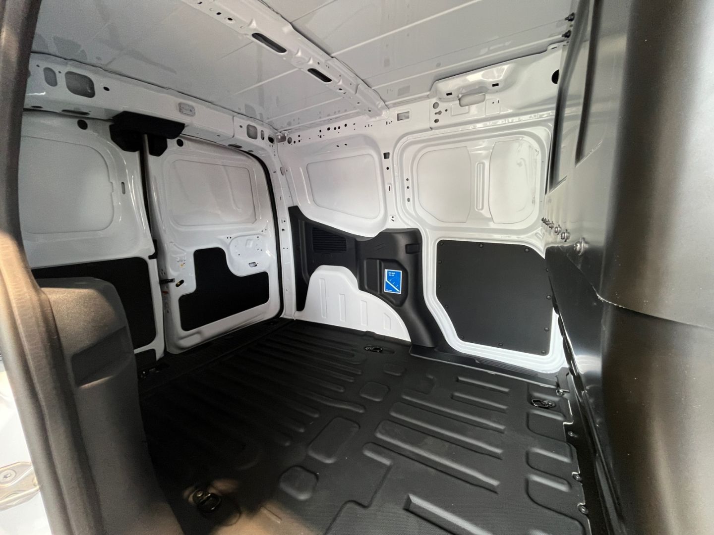 Ford Transit Courier - Bild 7