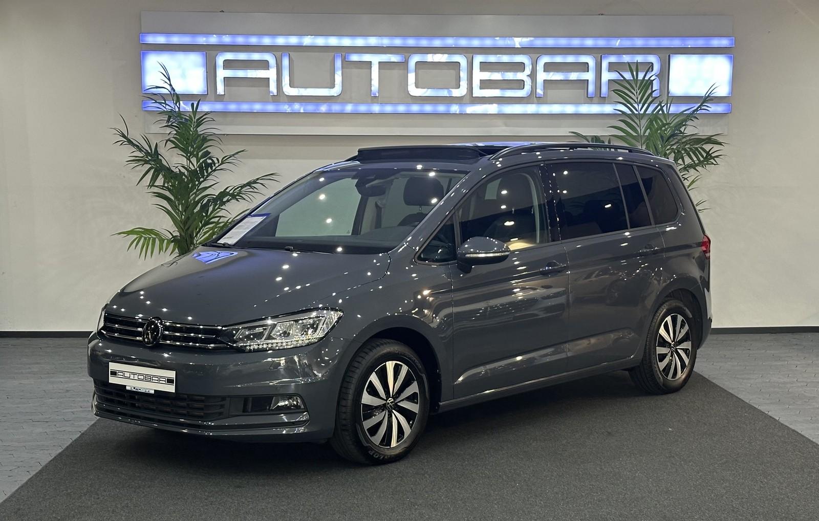 Volkswagen Touran DSG*7SITZER*PANO*ACC*AHK*AMBIENTE