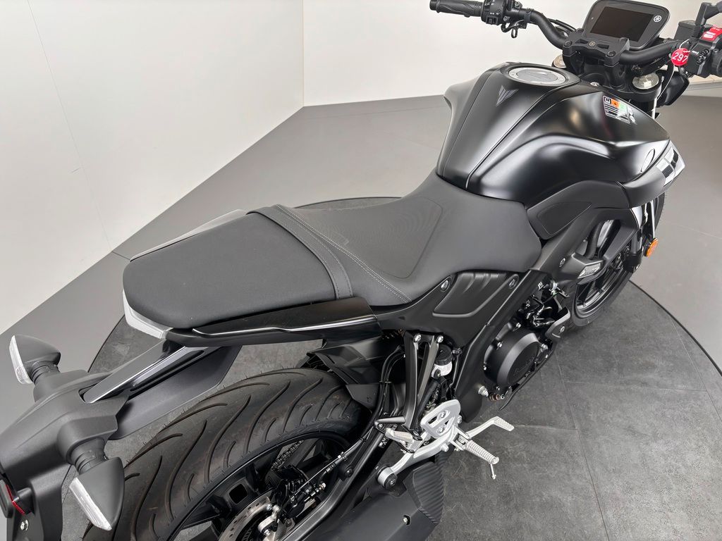 Fahrzeugabbildung Yamaha MT-125 *NEUWERTIG *SERVICE NEU