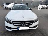 Mercedes-Benz E 200 T Autom. Avantgarde Night 9G