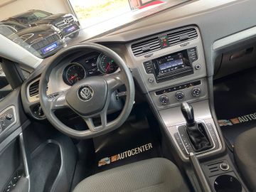 Volkswagen Golf VII 1.8 TSI ACT Advance *TEMPOMAT*PDC*KLIMA