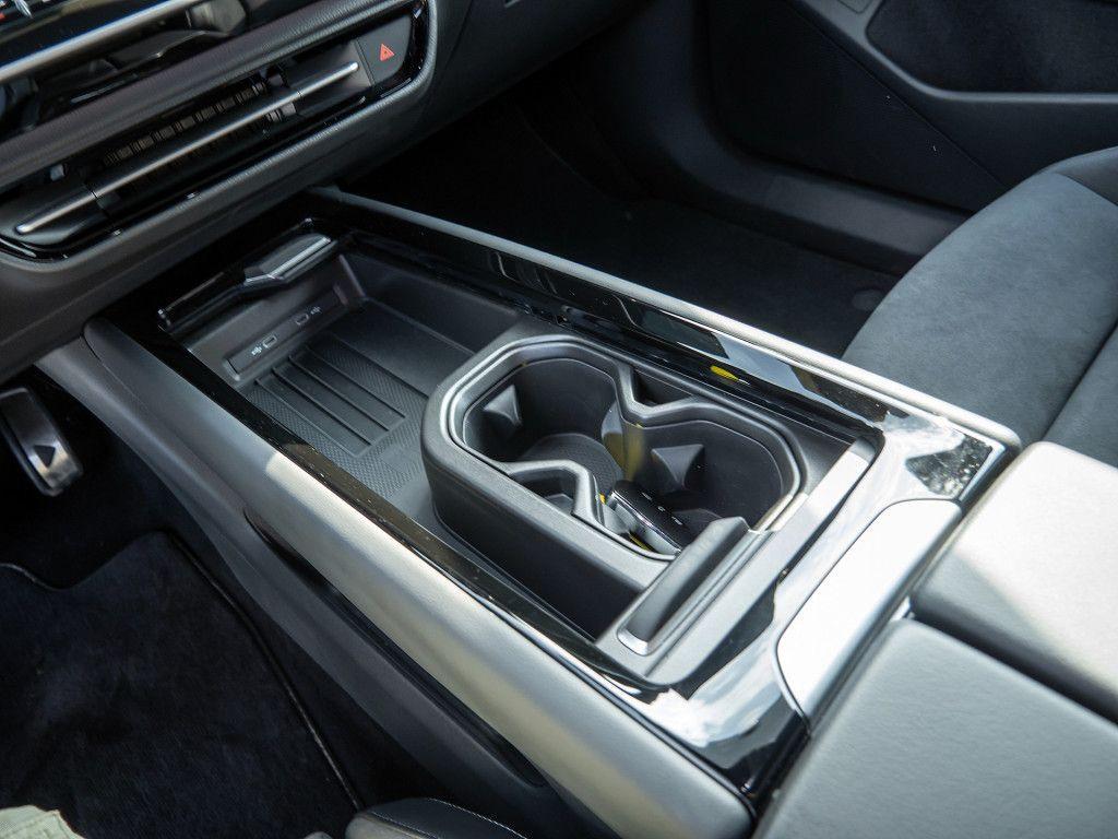 Volkswagen ID.7 Tourer Pro 210/77 Climatronic PDC SHZ