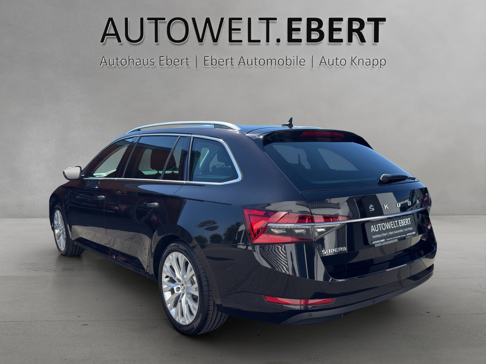 Fahrzeugabbildung SKODA Superb Combi 1.4 TSI iV DSG/AHK/PANO/STHZG/360°/