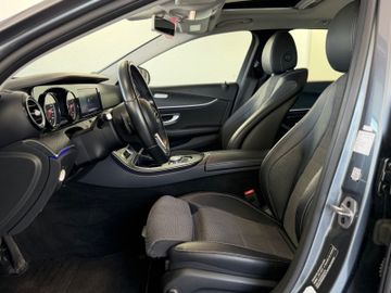 Mercedes E 220 - 9
