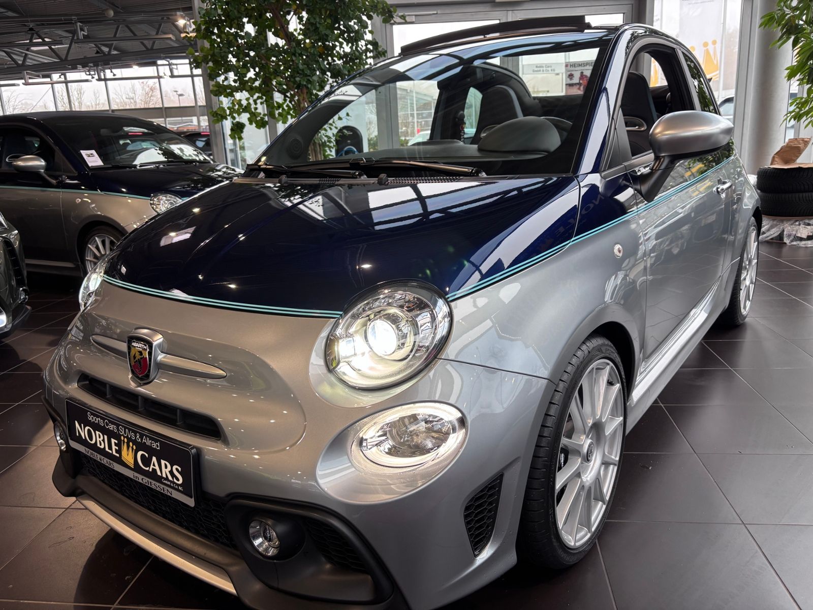 Fahrzeugabbildung Abarth 695C  Rivale  XENON LEDER ALU