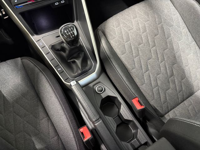 Taigo Move 1.0 TSI LED RFK SHZ