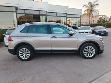 Volkswagen Tiguan - 4