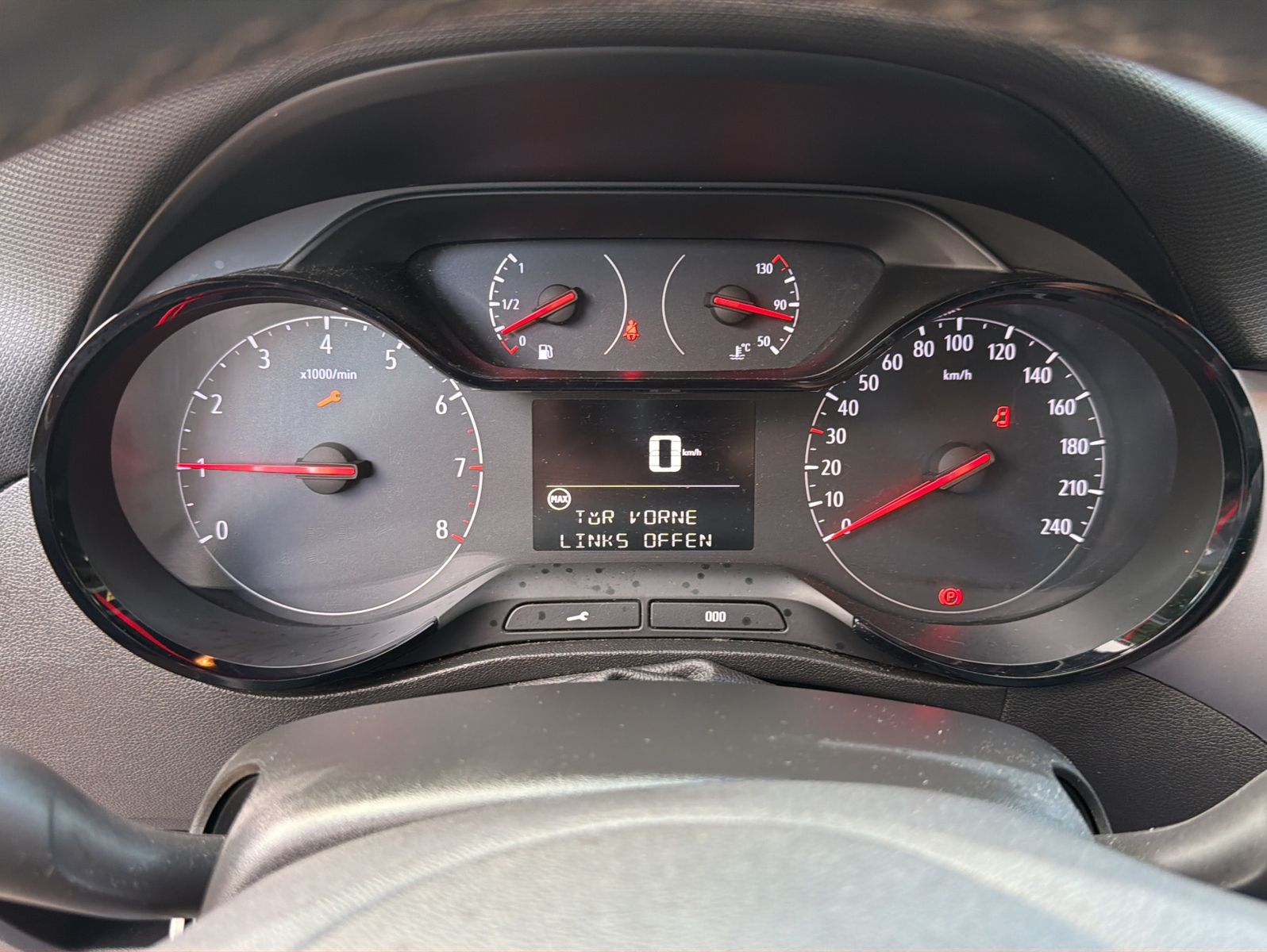 Fahrzeugabbildung Opel Crossland X Edition - 61 kW - Tempomat