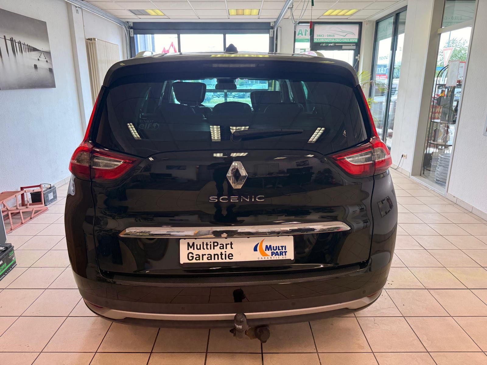 Fahrzeugabbildung Renault Scenic ENERGY dCi 160 EDC Bose Edition/ 7.SITZER