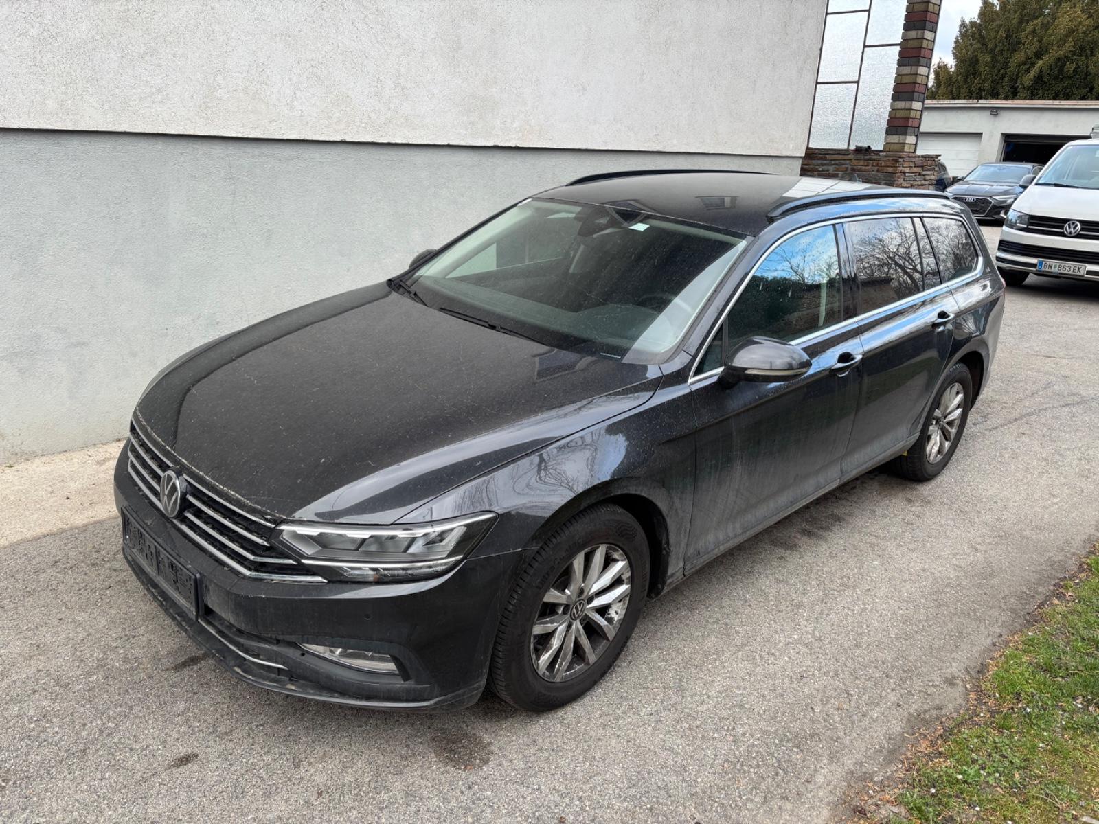 Volkswagen Passat Variant Business TDI DSG
