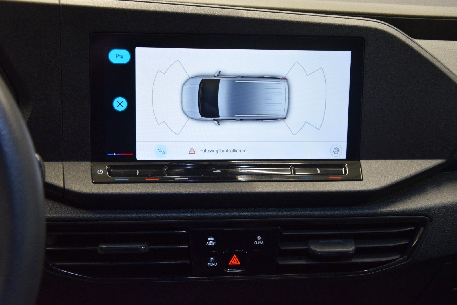 Fahrzeugabbildung Volkswagen Caddy Basis Tempomat 5. Sitzer DAB Leder PDC