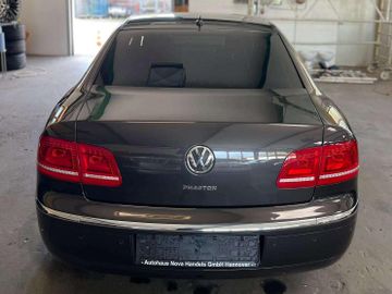 Volkswagen Phaeton - 3