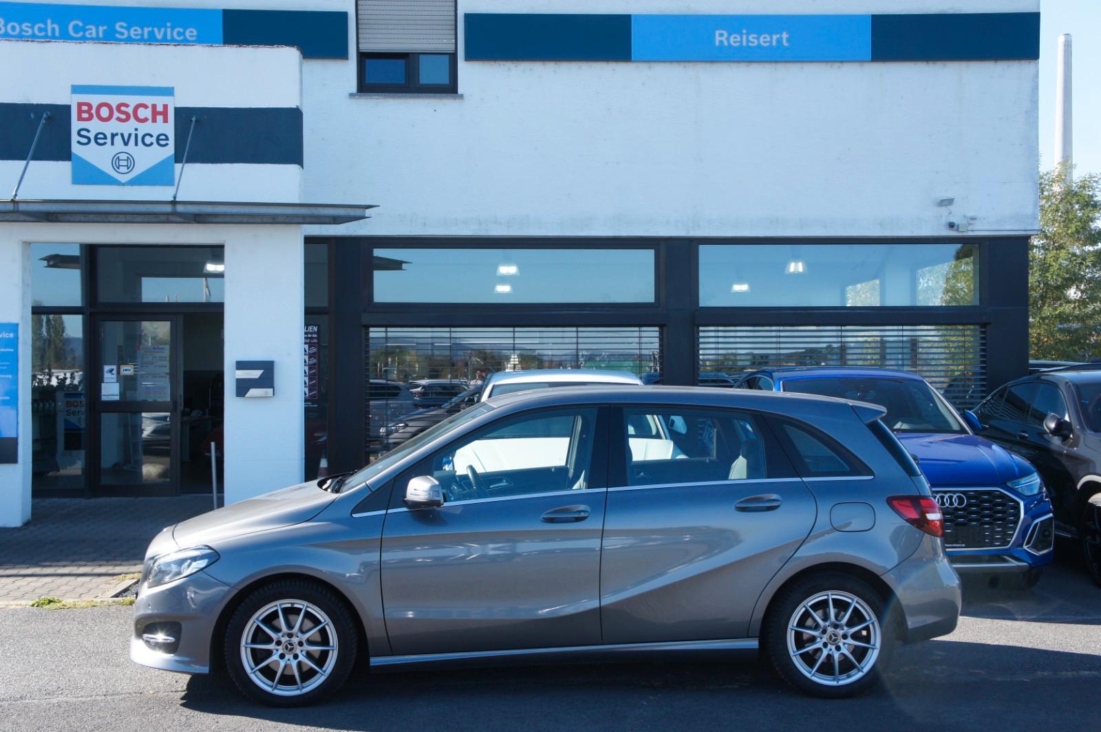 Mercedes-Benz B 200 Urban Autom.*AHK*LED*NAVI*SHZ*PDC*ALLWETTE