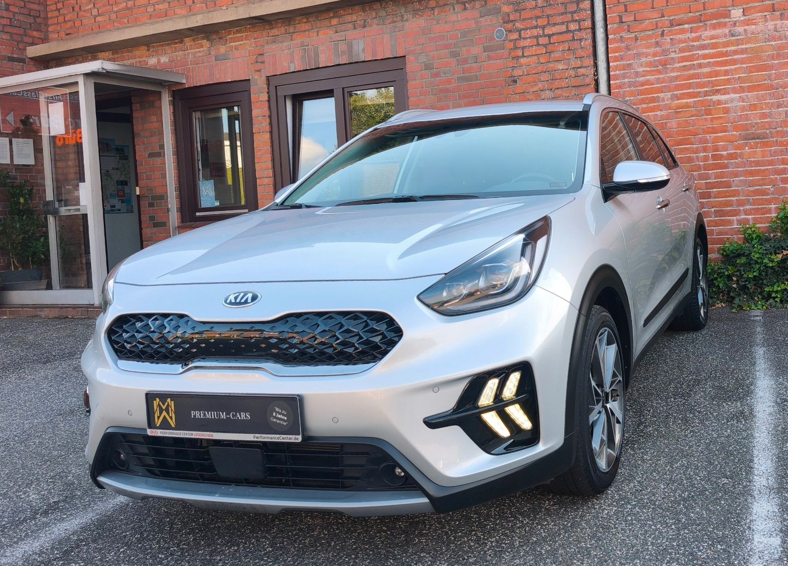 Kia NiroSpirit+Vollausst.+Insp.TüvNeu+5JahreGarantie